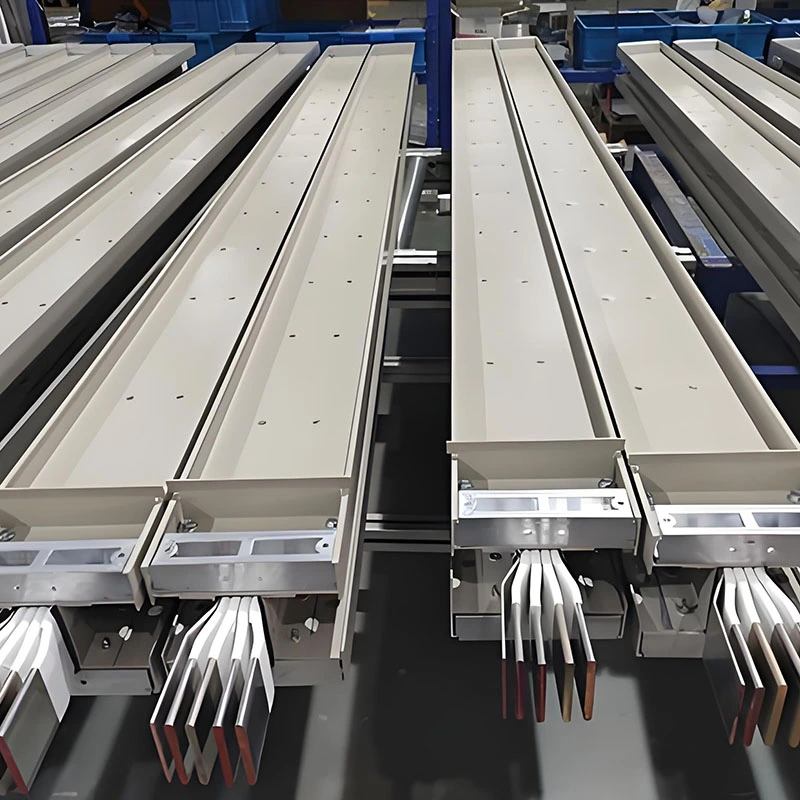 Busway Tertutup Arus Tinggi