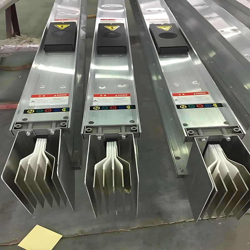 Busway Tertutup Arus Rendah